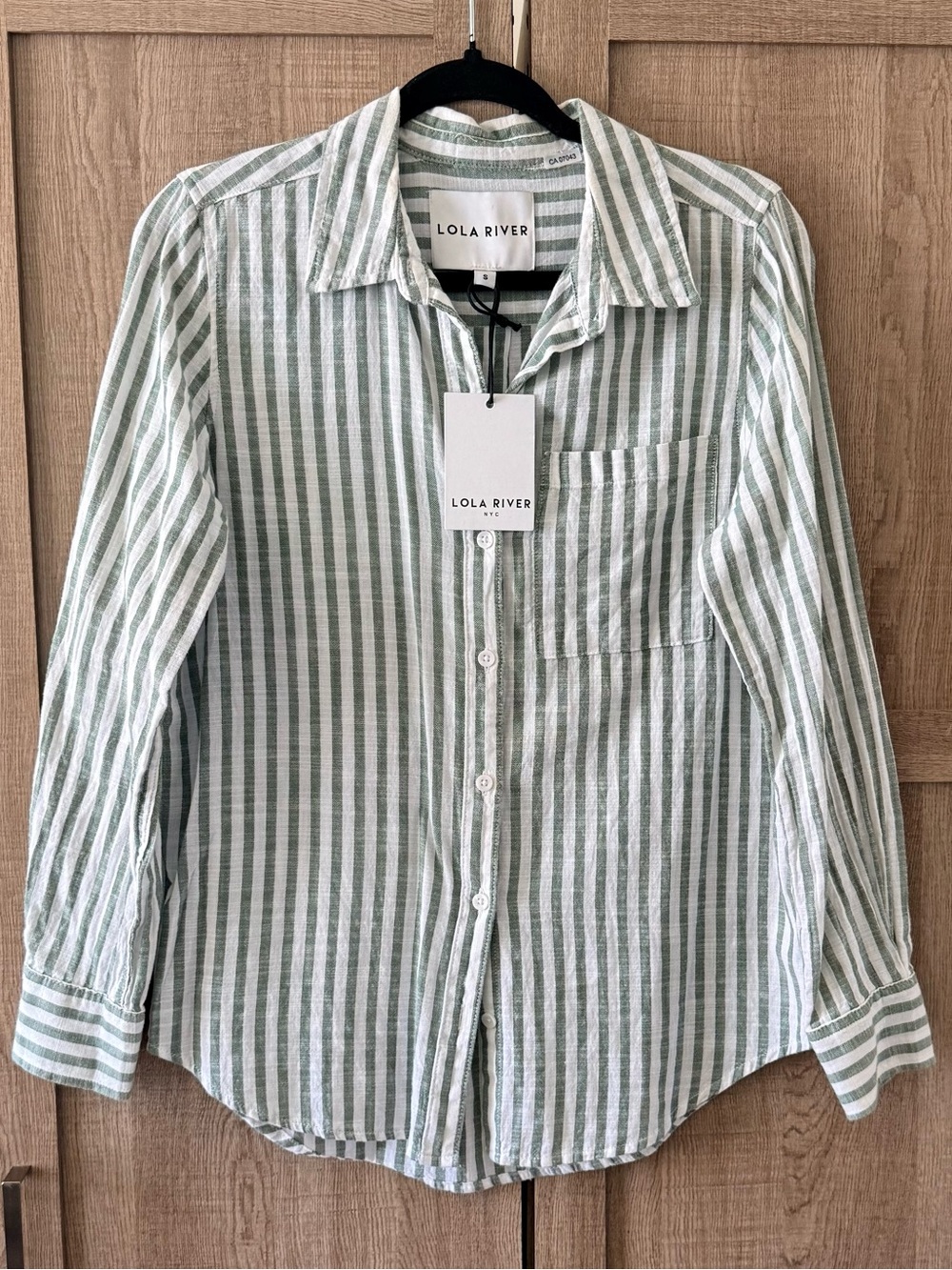 Lola River 100% Cotton Striped Button-Down Shirt SZ.S